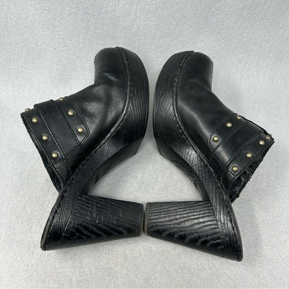 Born Womens Clogs Black Leather Size 9/40.5  Mules Slip On Buckle - Picture 10 of 12